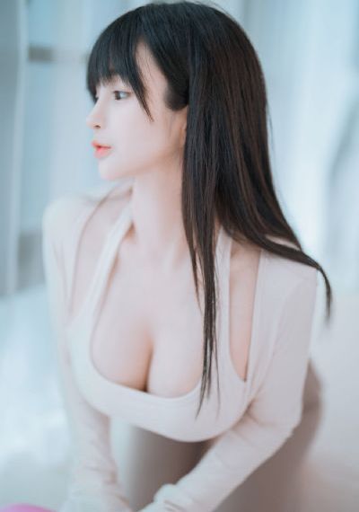 邻居的妻子